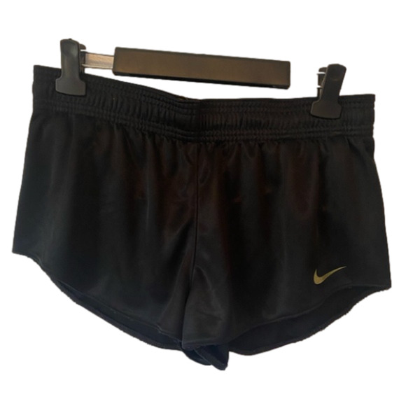 Nike Women's Medium Black Dri-Fit Running Shorts Active Gym Athletic Sexy Shorty - Picture 1 of 8